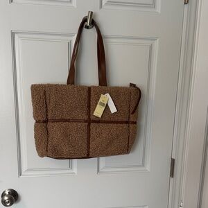 NWT Chic Brown Shearling Tote Bag